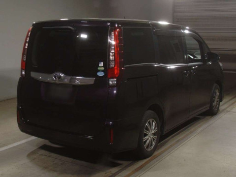 2016 Toyota Noah ZRR80G[1]