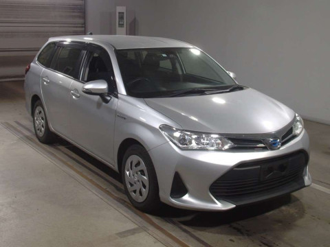 2017 Toyota Corolla Fielder NKE165G[2]