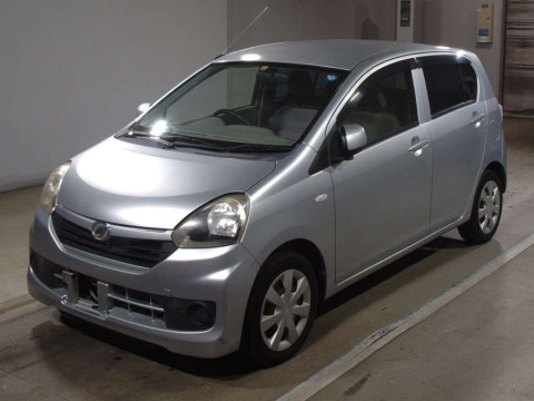 2013 Daihatsu Mira es LA300S[0]