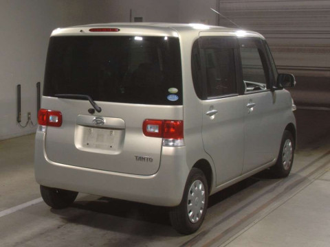 2010 Daihatsu Tanto L375S[1]