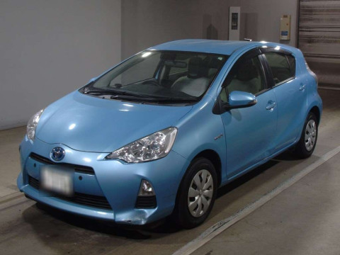 2013 Toyota Aqua NHP10[0]