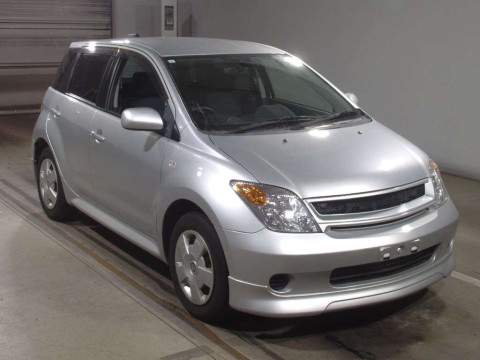 2007 Toyota IST NCP60[2]