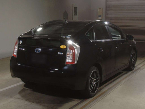 2012 Toyota Prius ZVW30[1]