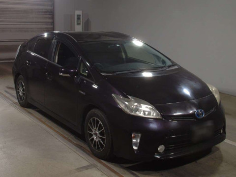 2012 Toyota Prius ZVW30[2]