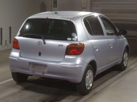 2005 Toyota Vitz SCP10[1]