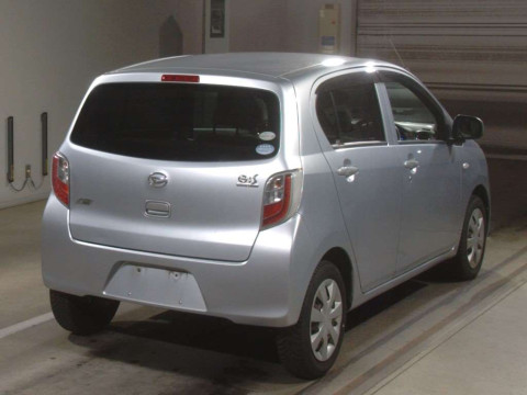 2011 Daihatsu Mira es LA300S[1]