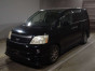 2005 Toyota Noah