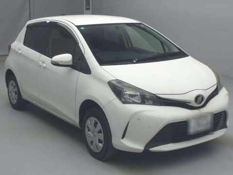 2014 Toyota Vitz NSP135[2]