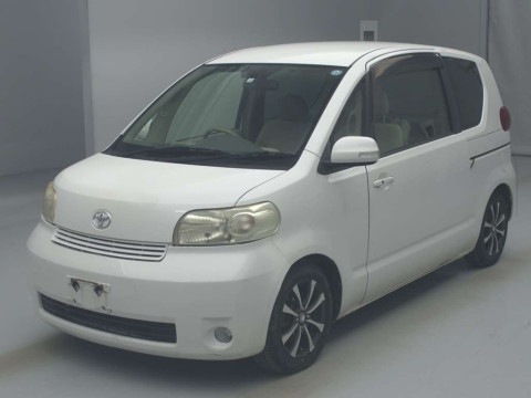 2011 Toyota Porte NNP11[0]