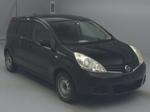 2011 Nissan Note E11[2]