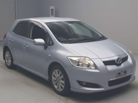 2008 Toyota Auris NZE151H[2]