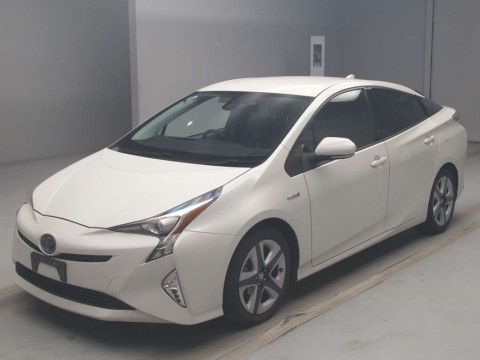 2017 Toyota Prius ZVW50[0]