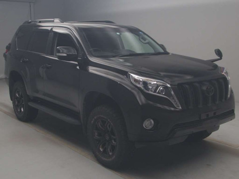 2015 Toyota Land Cruiser Prado GDJ150W[2]