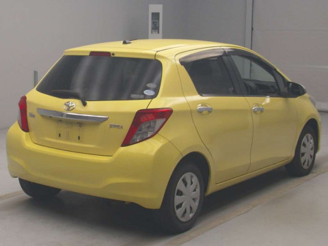 2012 Toyota Vitz NSP130[1]