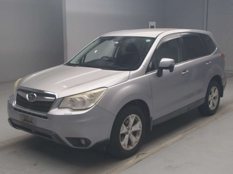 2014 Subaru Forester SJ5[0]