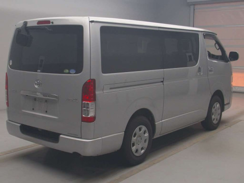 2018 Toyota Hiace Van TRH200V[1]