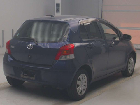 2008 Toyota Vitz SCP90[1]