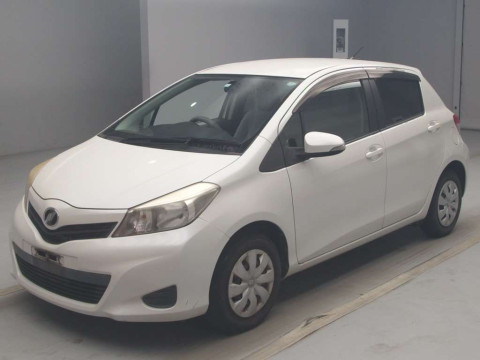 2012 Toyota Vitz NSP130[0]