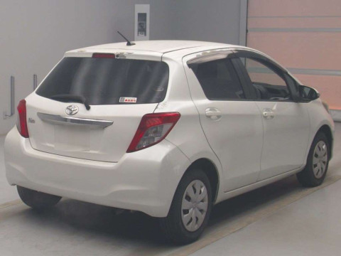 2012 Toyota Vitz NSP130[1]