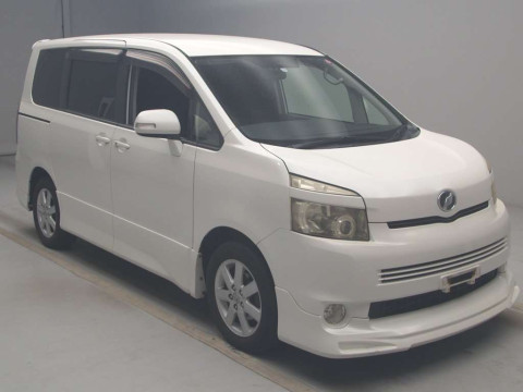 2007 Toyota Voxy ZRR70W[2]