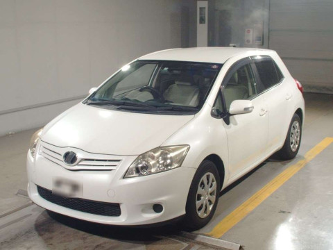 2009 Toyota Auris NZE151H[0]