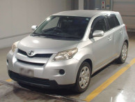 2010 Toyota IST