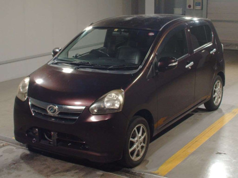 2011 Daihatsu Mira es LA300S[0]