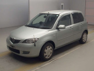 2005 Mazda Demio