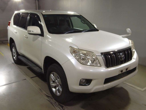 2009 Toyota Land Cruiser Prado TRJ150W[2]