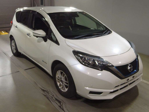 2017 Nissan Note HE12[2]