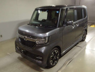 2019 Honda N-BOX CUSTOM