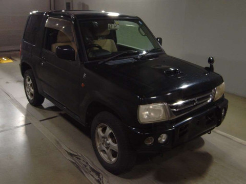 2005 Mitsubishi Pajero Mini H58A[2]