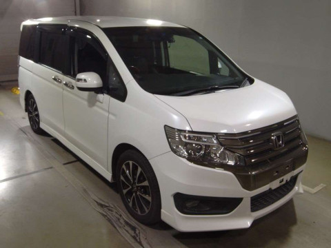 2012 Honda Step WGN Spada RK5[2]