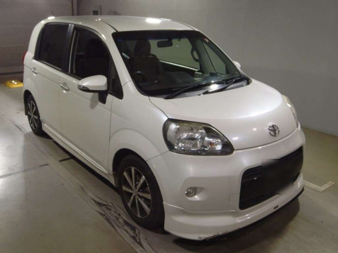 2012 Toyota Porte NCP141[2]