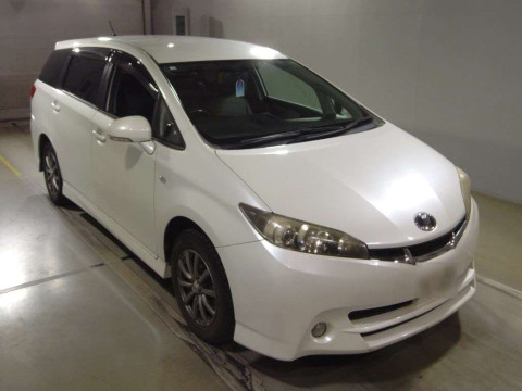 2010 Toyota Wish ZGE20W[2]