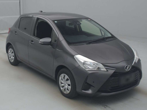 2018 Toyota Vitz KSP130[2]