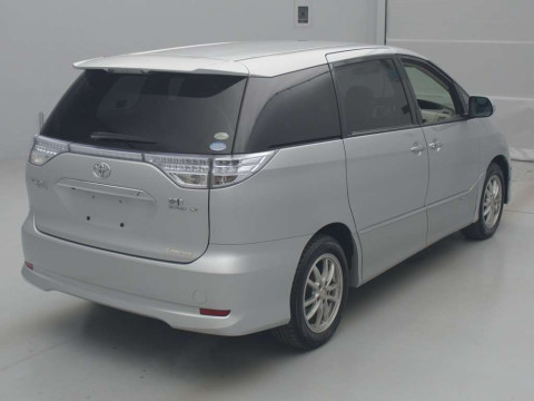 2011 Toyota Estima Hybrid AHR20W[1]