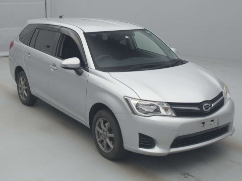 2014 Toyota Corolla Fielder NZE164G[2]