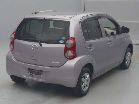 2012 Toyota Passo KGC30[1]