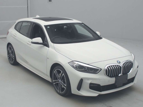 2021 BMW 1 Series 7K15[2]