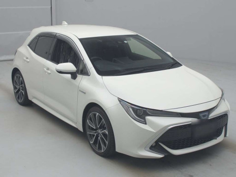 2018 Toyota Corolla Sports ZWE211H[2]