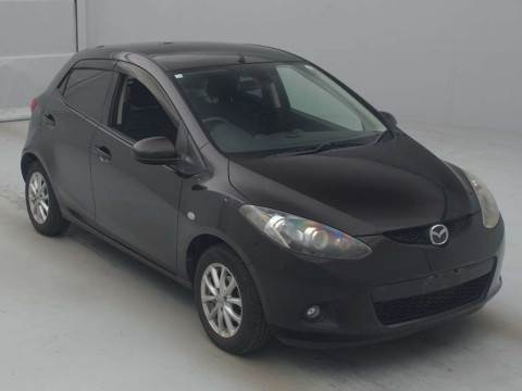 2010 Mazda Demio DE3AS[2]