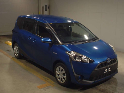 2016 Toyota Sienta NHP170G[2]