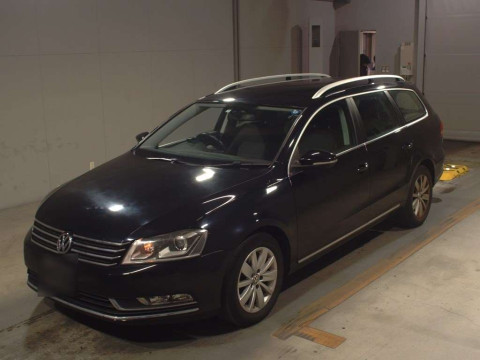 2011 Volkswagen Passat Variant 3CCAX[0]