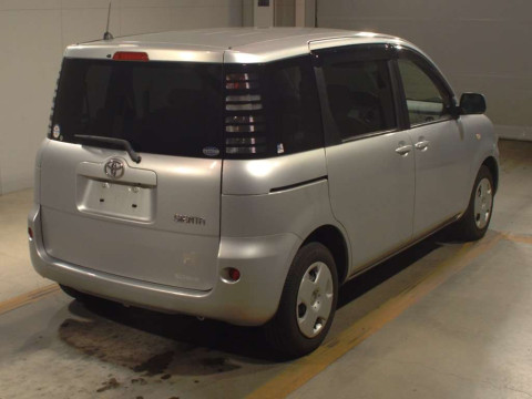 2003 Toyota Sienta NCP81G[1]