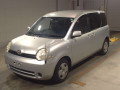 2004 Toyota Sienta