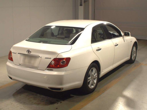 2005 Toyota Mark X GRX120[1]