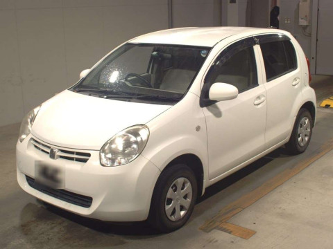 2010 Toyota Passo KGC30[0]