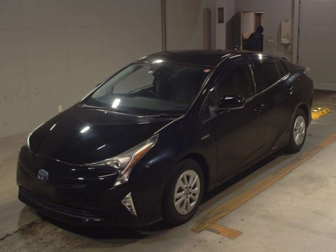 2016 Toyota Prius ZVW50[0]