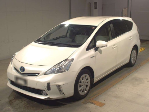 2012 Toyota Prius alpha ZVW41W[0]